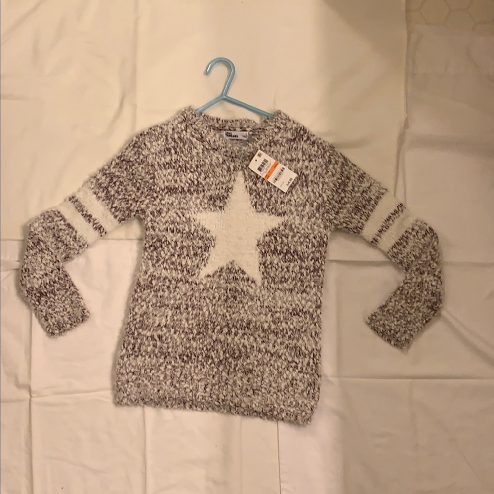 Girls Epic Threads new super soft sweater